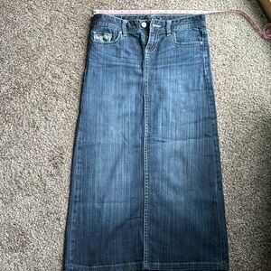 Maurices Denim Skirt ☀️